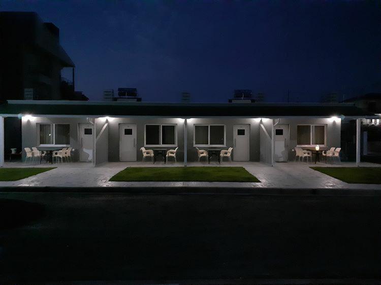 Onar By The Sea Luxurious Apartments Flogita Exterior photo